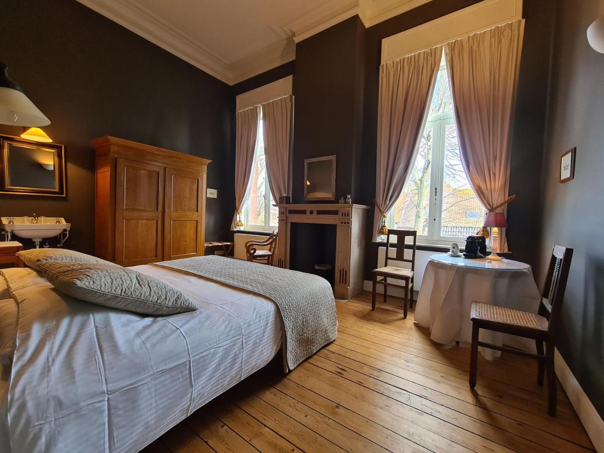 B&B 'T Kasteel & 'T Koetshuys Veurne Kültér fotó