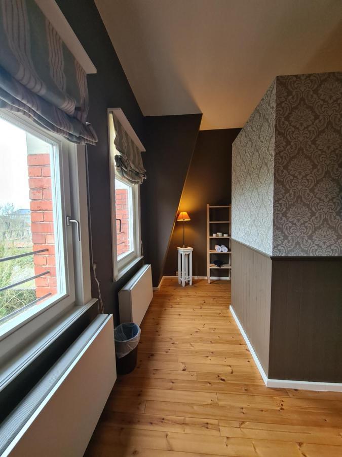 B&B 'T Kasteel & 'T Koetshuys Veurne Kültér fotó