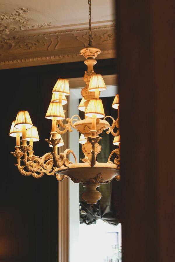 B&B 'T Kasteel & 'T Koetshuys Veurne Kültér fotó